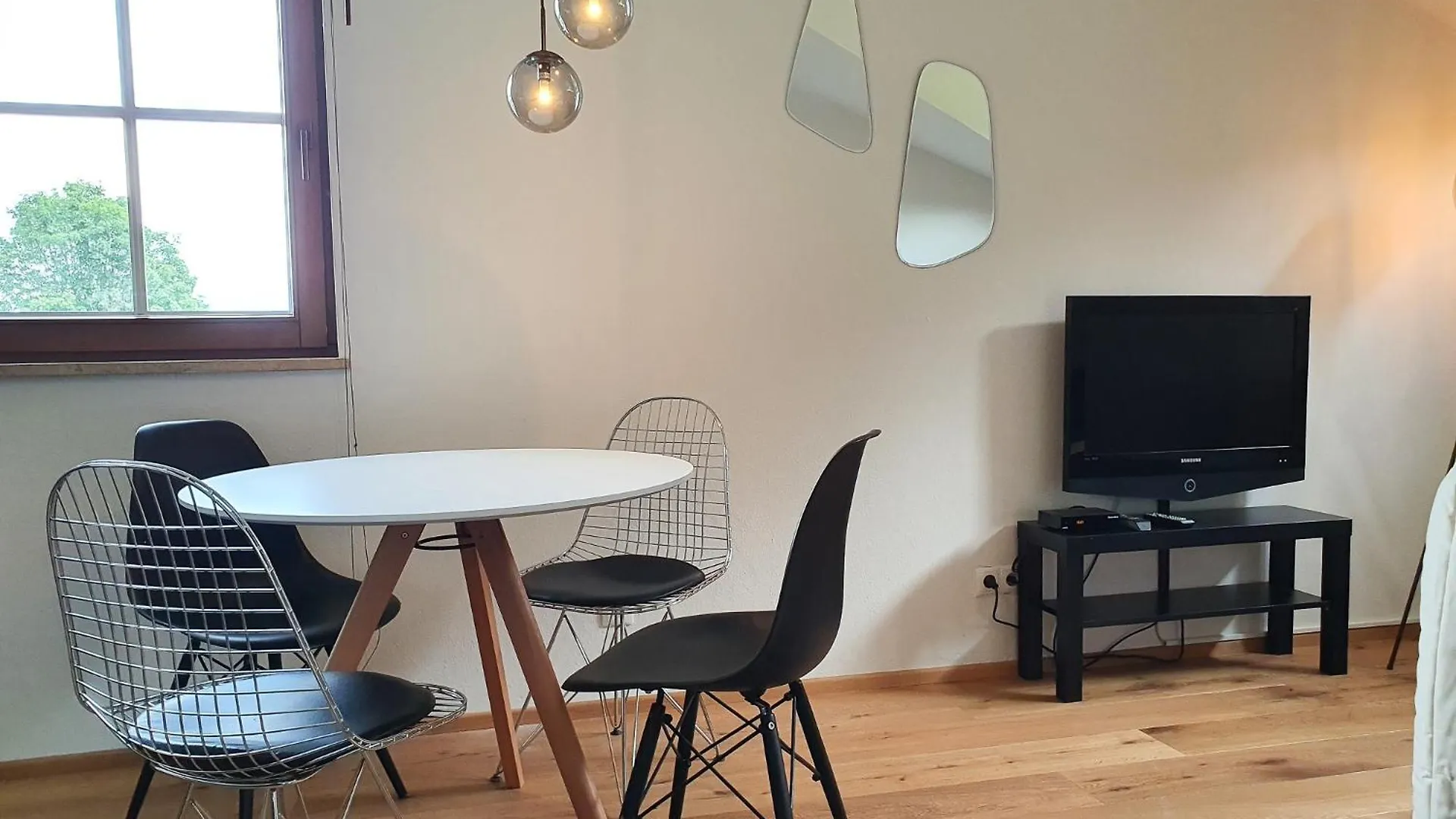 Alpenflair Apartment Mit Bergblick - Inkl Parkplatz #7 Innsbruck Austria
