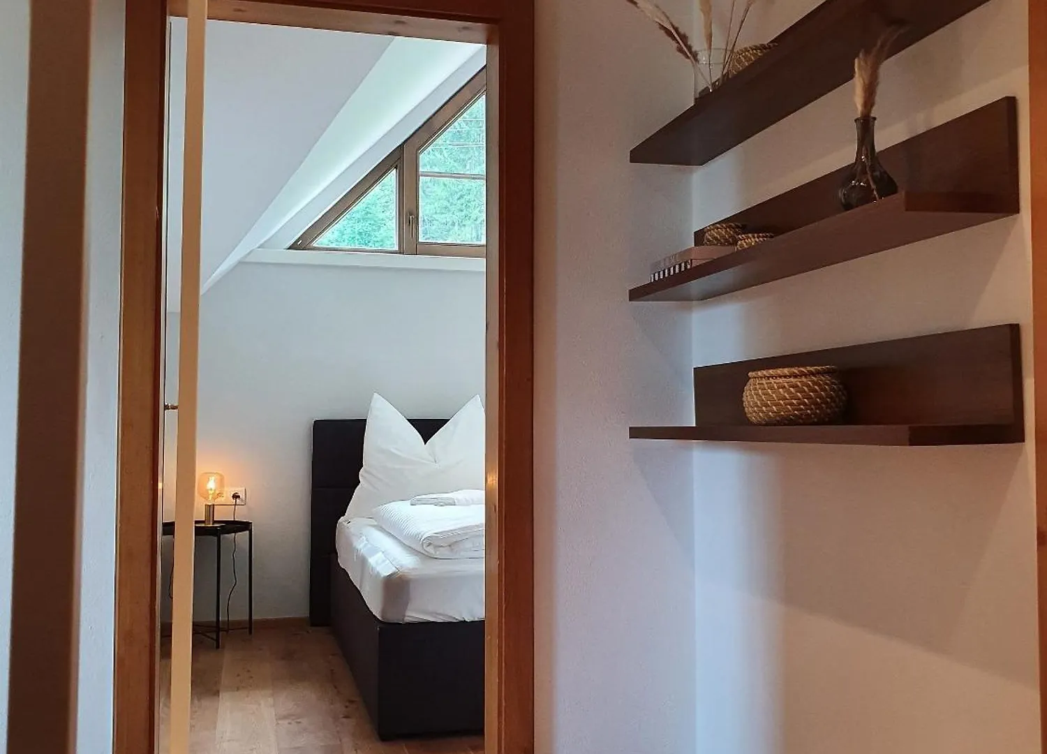 Alpenflair Apartment Mit Bergblick - Inkl Parkplatz #7 Innsbruck