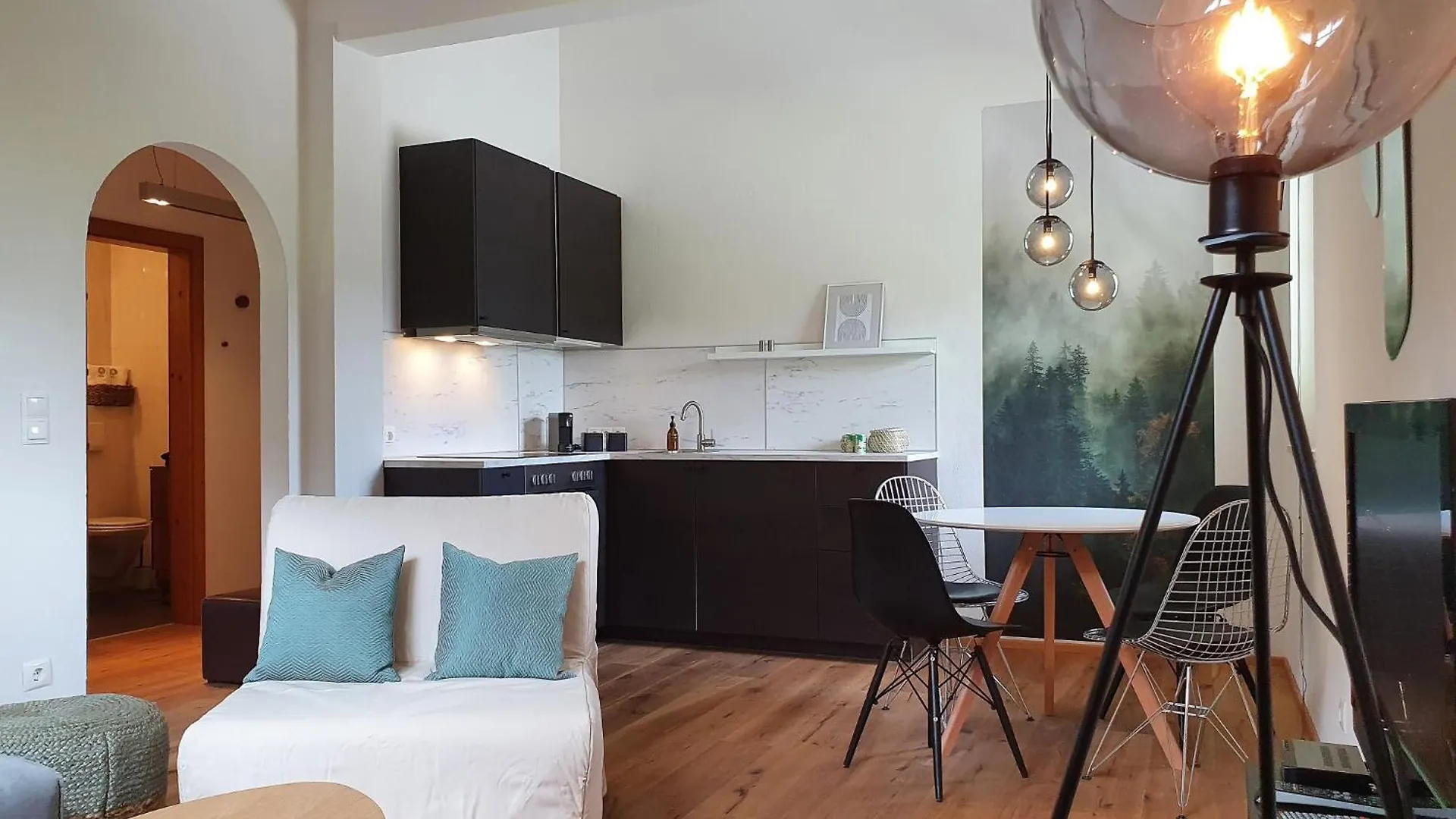 Alpenflair Apartment Mit Bergblick - Inkl Parkplatz #7 Innsbruck 0*,  Ausztria